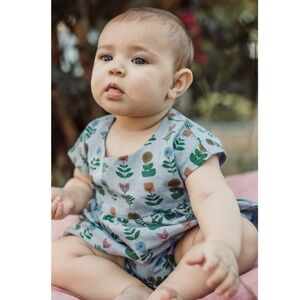 Siaomimi Cream Floral Dress Bloomers Set Baby Size 3-6 Months EUC Floral Cute